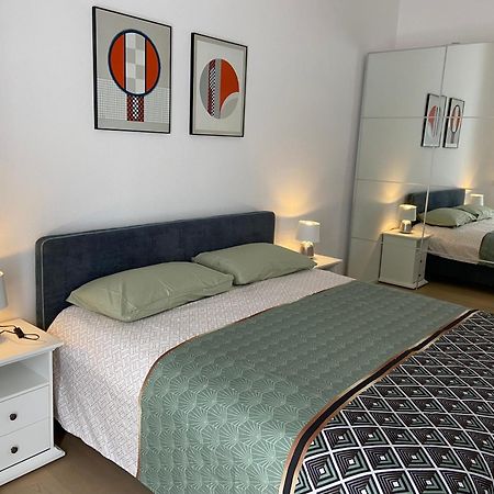 Banhome Nel Cuore Del Design District Milan Bagian luar foto
